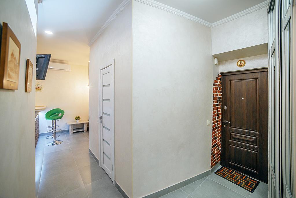 Apartment At Lyulki Lviv Exterior foto